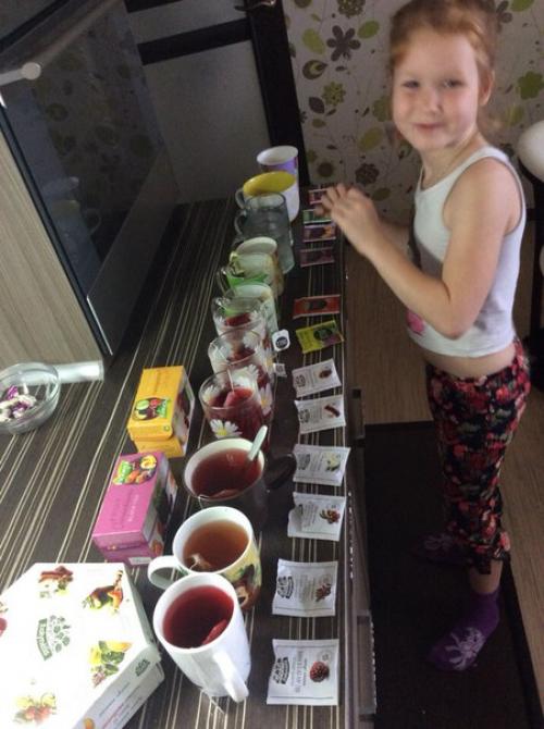 Столкнулась с тем, что многие мамочки каменной Горки хотят ходить на тренировки в фитнес - клубы, но не могут этого сделать из - за детей. 02 Столкнулась с тем, что многие мамочки каменной Горки хотят ходить на тренировки в фитнес - клубы, но не могут этого сделать из - за детей. 02