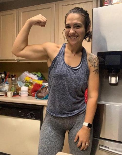 Эта девушка взяла себя в руки и смогла очень круто поменяться! 03