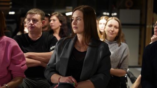 Как достичь целей организации за счет мотивации сотрудников? 02 Как достичь целей организации за счет мотивации сотрудников? 02