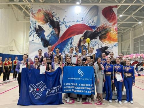Бронзовые призеры всероссийских соревнований по фитнес - аэробике. 01 Бронзовые призеры всероссийских соревнований по фитнес - аэробике. 01