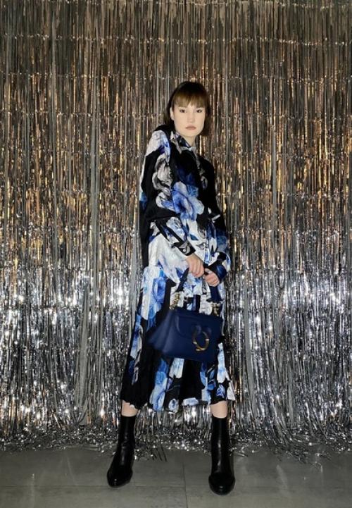 Катя в рекламной съемке для Instagram. 02