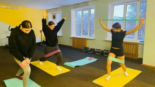 Занятия спортом - это залог красоты и здоровья. 01