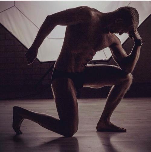 Я - тренер, многие говорят что я классно тренирую и результат приходит очень быстро. 02