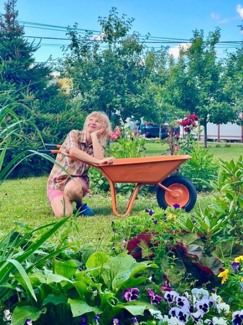 Доброго времени, уважаемые коллеги! 09