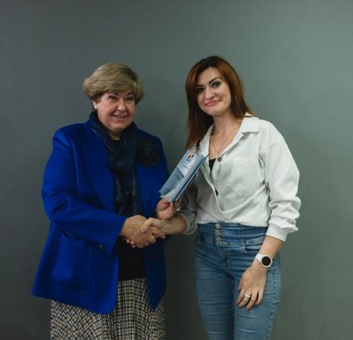 Вручение диплома Инструктор Тренажерного Зала прошло с размахом. 01