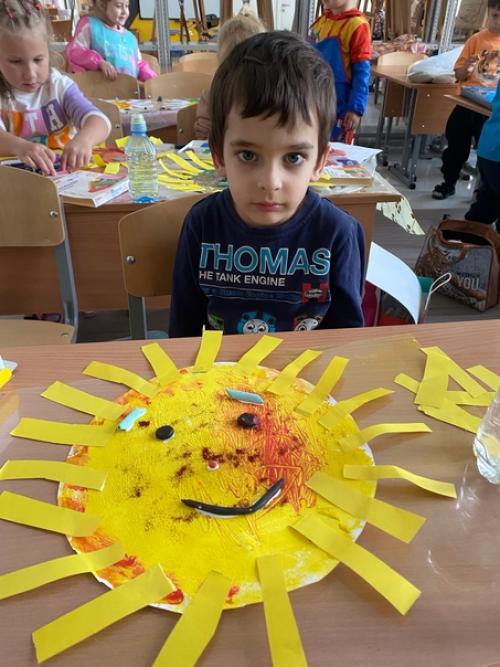 Прошёл месяц занятий в младшей группе Радость Творчества. 04 Прошёл месяц занятий в младшей группе Радость Творчества. 04