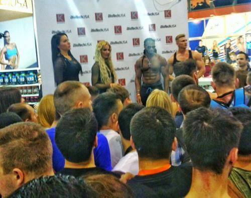 Вчера с любимой посетили фестиваль SN PRO Expo Forum 2? 03