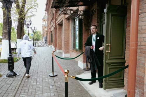 16 ноября - счёт в пользу главного художника театра имени Евгения Вахтангова, заслуженного художника России Максима обрезкова - 5: 0! 06 16 ноября - счёт в пользу главного художника театра имени Евгения Вахтангова, заслуженного художника России Максима обрезкова - 5: 0! 06