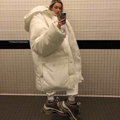 Это же лучший пуховик, чтобы скрыть весь жирок! 01