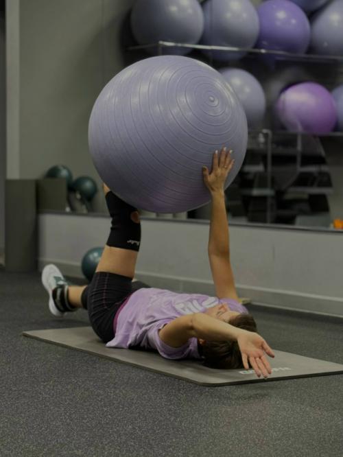 Фитнес для женщины - это не про Идеальное Тело к Лету, а про качество жизни на всех ее этапах. 01