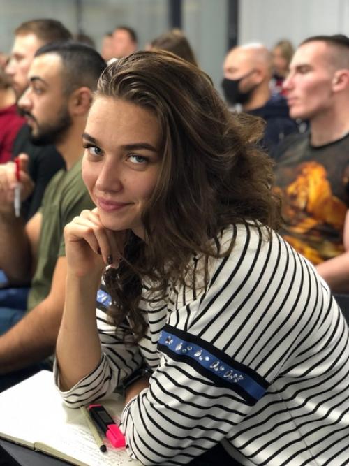 Вчера прошла первая часть 2 х дневного интенсивного семинара Из Инструктора Тренаже Рного Зала в Персонального Тренера. 02