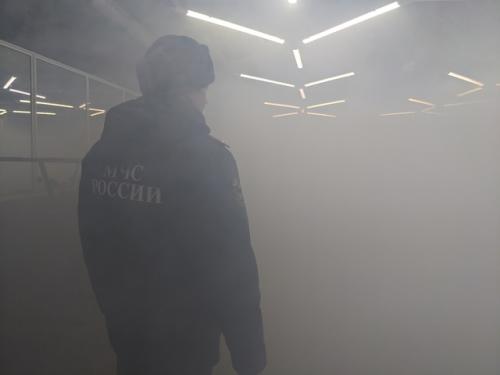 В здании фитнес-клуба GW - Fitness прошла тренировочная эвакуация с привлечением пожарно - спасательной техники. 05