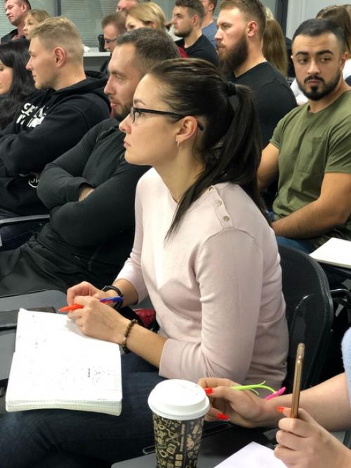 Вчера прошла первая часть 2 х дневного интенсивного семинара Из Инструктора Тренаже Рного Зала в Персонального Тренера. 05