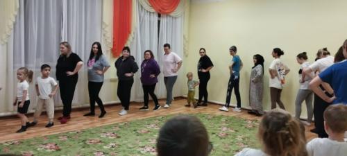 Фитнес - зарядка с любовью ко дню матери! 02