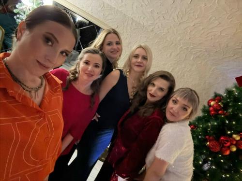 Замечательный новогодний вечер в кругу фитнес девчонок! 05