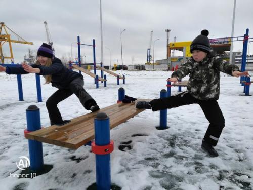 Хмурый февральский день мы фитнесом раскрасили. 01