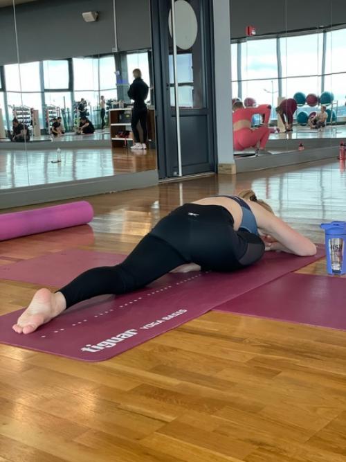 Что лучше йога или спорт? 02