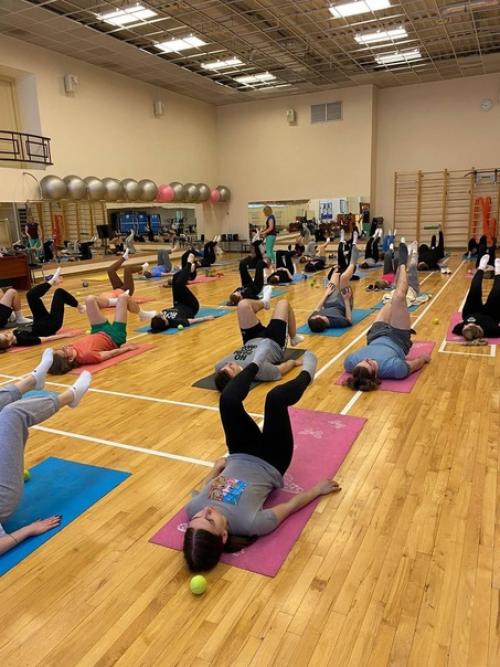 вшсгн _Новости.  С 11 по по 17 февраля в верхнем зале корпуса 2 рэу им. 08