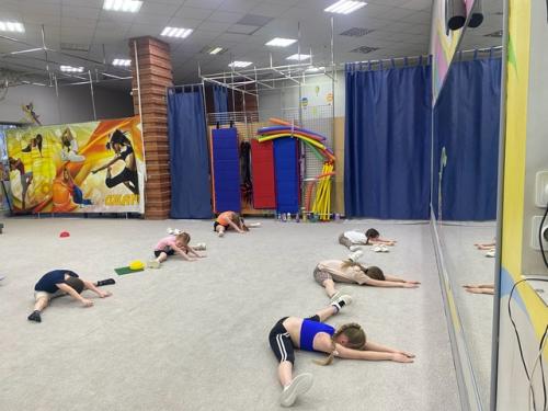 Дополнительный набор в группы: 01