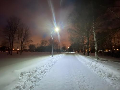 Посмотрел статистику по расстояниям которые прохожу в день. 02