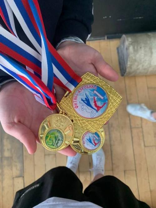 Вчера 8 февраля 2025 Г. был прекрасный, счастливый, спортивный, веселый день. 07 Вчера 8 февраля 2025 Г. был прекрасный, счастливый, спортивный, веселый день. 07