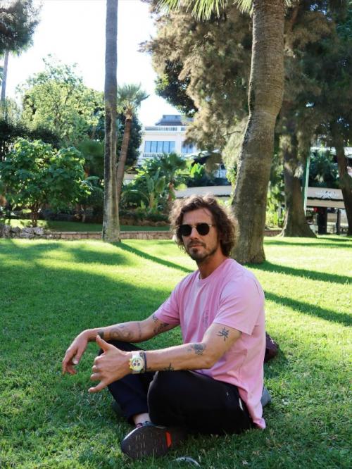 Живу Один, с Кошками. 04