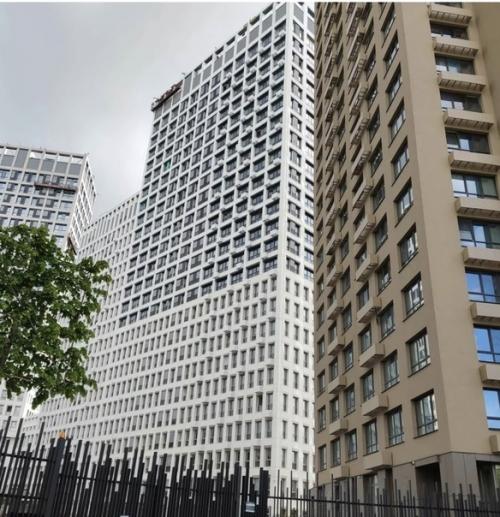 Брутальный, лаконичный комплекс Проспект Мира Компаунд в Екатеринбурге, проект архитектурного бюро  а. лен, все ближе к завершению. 07