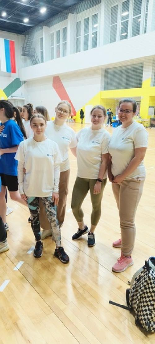 Команда невинномысского азота Химики заняла 2 место в соревнованиях красота и грация. 05