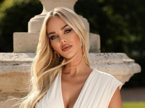 Первый выпуск шоу Звёзды под Капельницей уже вызвал бурю эмоций! 02