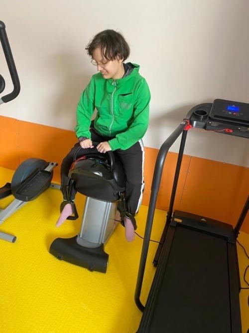 Тренировки на живой лошади не каждому доступны. 02