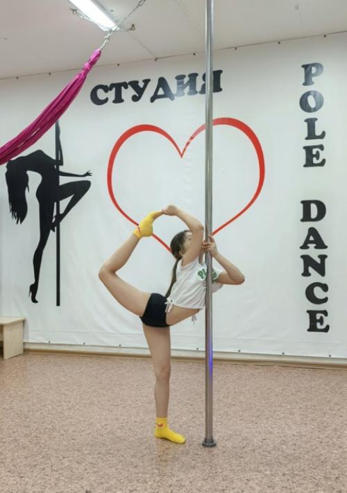 Регулярная растяжка делает мышцы гибкими и эластичными, убирает скованность в движениях. 04