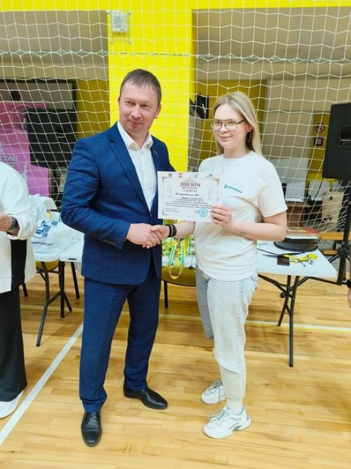 Команда невинномысского азота Химики заняла 2 место в соревнованиях красота и грация. 03