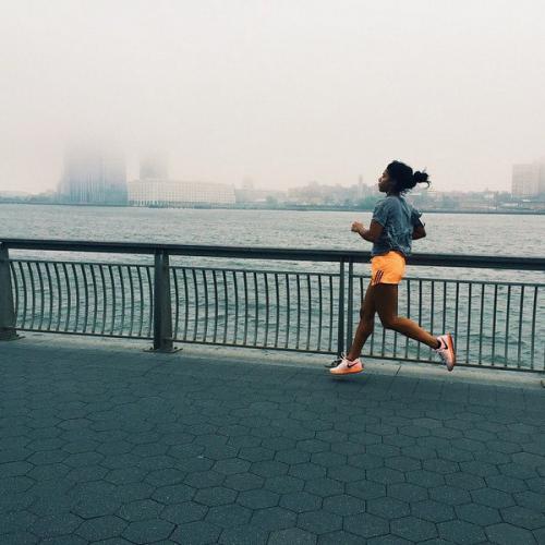 Лайфхаки от ленивой совы для тех, кто хочет начать бегать по утрам. 01 Лайфхаки от ленивой совы для тех, кто хочет начать бегать по утрам. 01