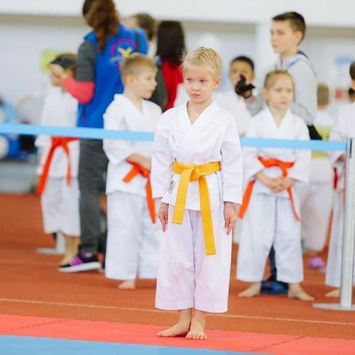 Нам часто с мужем задают вопрос. 01