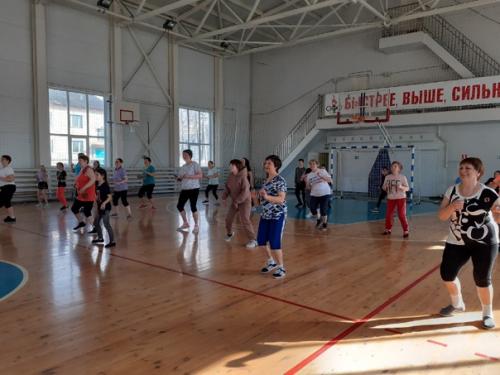 2-Ой фитнес - фестиваль собрал любителей здорового образа жизни в мку ФСЦсевер. 01