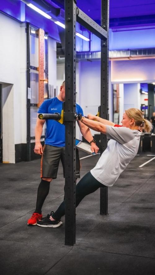 В прошлые выходные спортивный клуб Klokov&Baza Team стал площадкой для соревнований по функциональному многоборью среди железнодорожников. 03