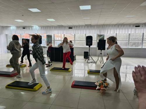 А в ленте фитнеса, свадьба. 01