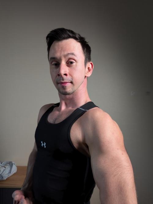 Продолжаю снимать домашние упражнения с эспандером и готовить мой проект по физкультуре в благости. 01 Продолжаю снимать домашние упражнения с эспандером и готовить мой проект по физкультуре в благости. 01