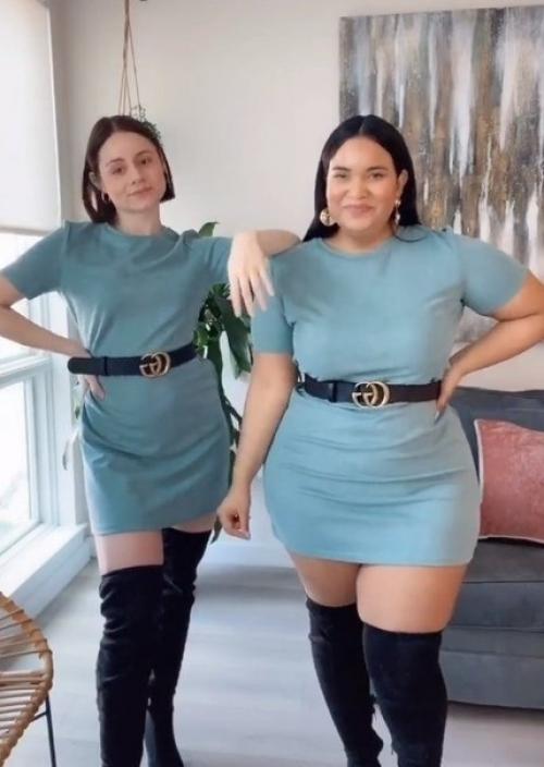 Подружки с разными комплектациями меряют одинаковые наряды. 01