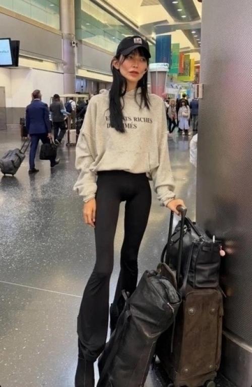 Жена цекало поделилась новыми фото, чем привлекла к себе внимание. 04