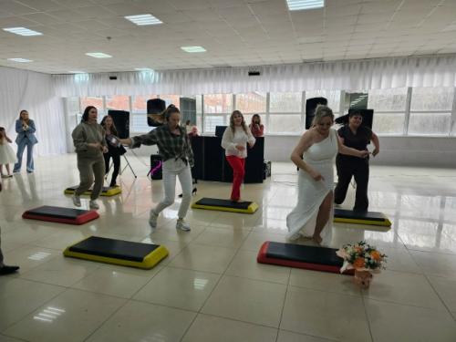 А в ленте фитнеса, свадьба. 04