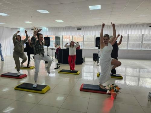 А в ленте фитнеса, свадьба. 02