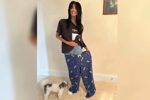 Жена цекало поделилась новыми фото, чем привлекла к себе внимание. 03