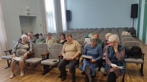 Работа с населением, детьми, приобщение людей к искусству, к народным национальным традициям, это главная цель работников культуры. 06