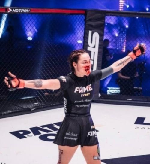 Камила смогулецка - бoец mмa. 02