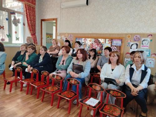 Мозг и движение: как активность ребенка влияет на его развитие? 08 Мозг и движение: как активность ребенка влияет на его развитие? 08