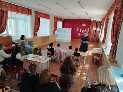 Мозг и движение: как активность ребенка влияет на его развитие? 06 Мозг и движение: как активность ребенка влияет на его развитие? 06