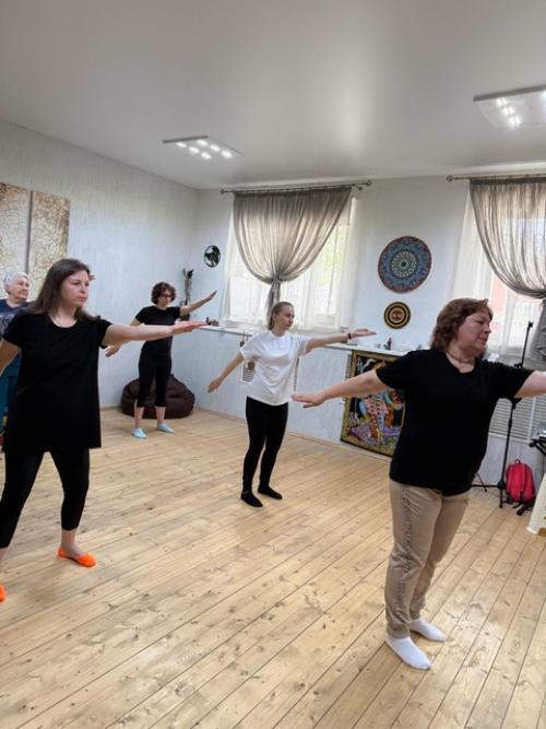 Хотите заняться своим здоровьем, подтянуть живот без чрезмерных нагрузок и напряжения? 02