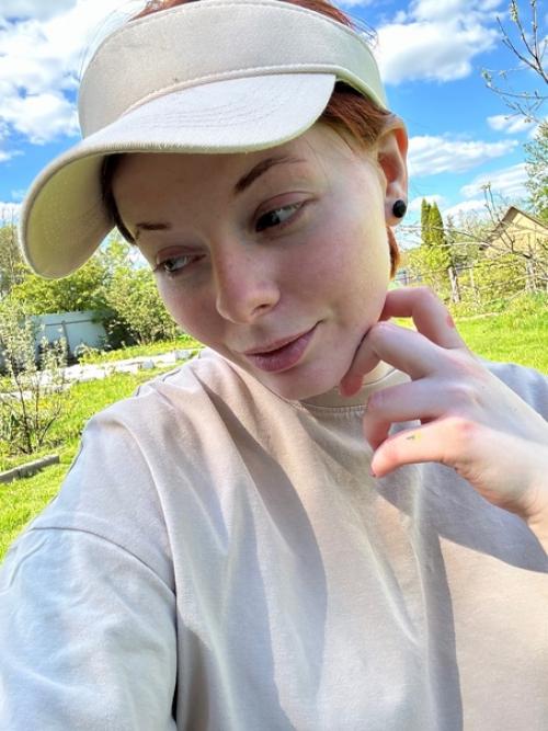 Впервые за 4 года после осенней отмены вегетарианства я поела шашлык! 01