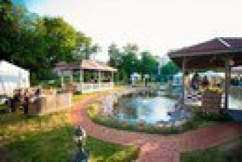 Топ - 5 летних пространств, где можно отдохнуть в центре города. 03 Топ - 5 летних пространств, где можно отдохнуть в центре города. 03